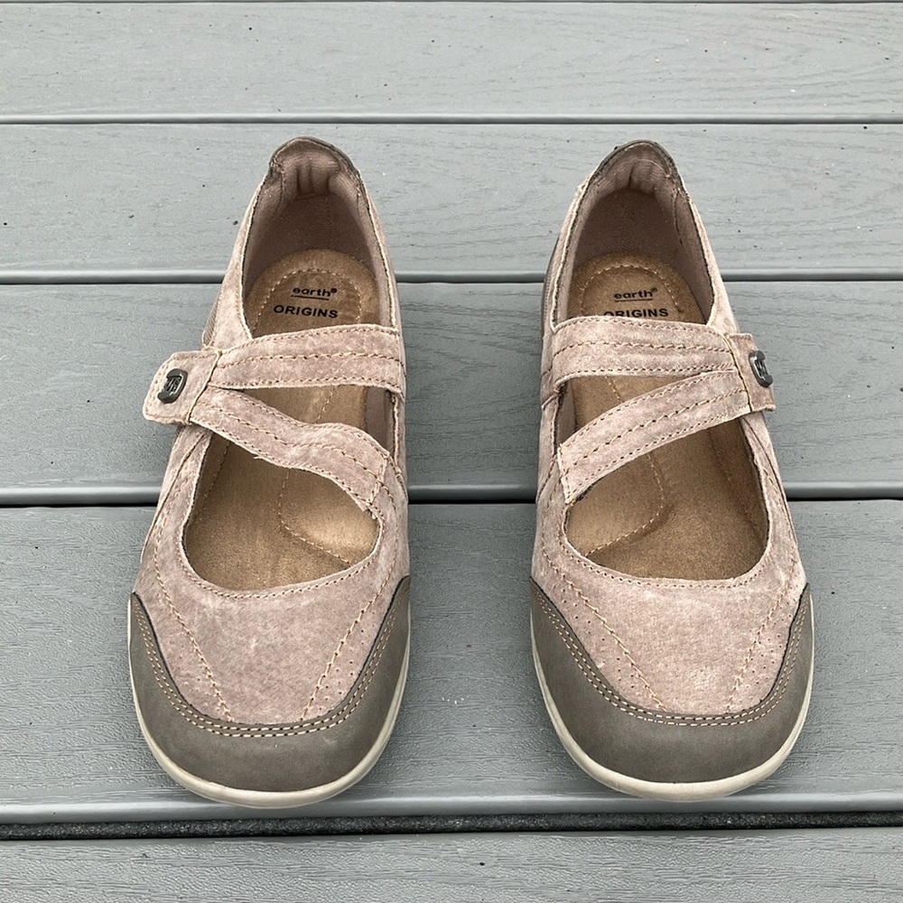 Earth Origins Rapid Troy Gray Suede Strap Mary Jane Flats Gray/Beige Size 10W - Picture 3 of 13